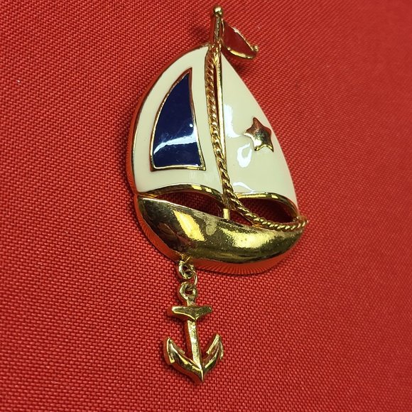 VTG Avon Sailboat Ship Boat Nautical Brooch Pin Enamel Red Blue Gold Tone - Picture 13 of 13
